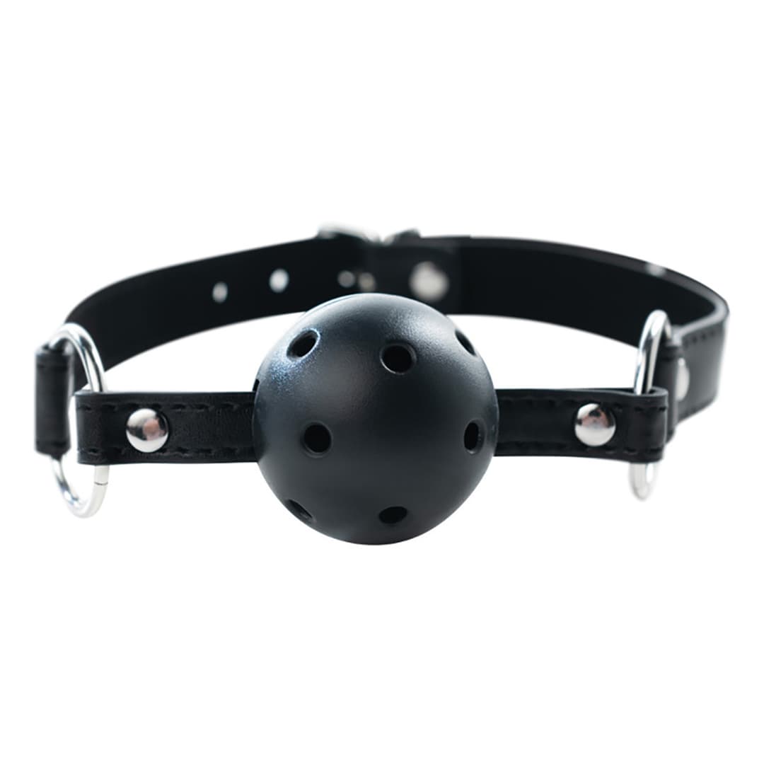 Кляп Black breathable ball gag with adjustablestrap